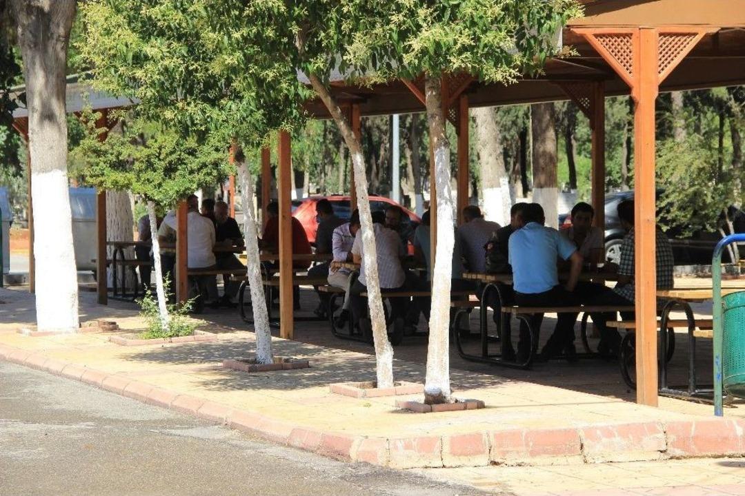 Trafik Kazası Ge&ccedil;iren Ailede Baba Da Hayatını Kaybetti