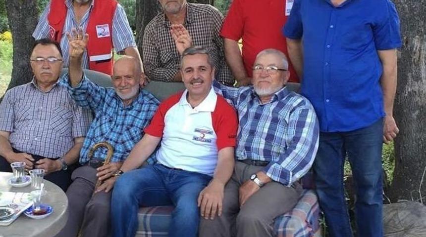 Kızılay Şaphane Şubesi 250 Aileye Giyim Yardımında Bulundu