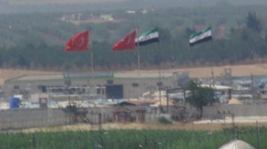 Taciz Ateşi A&ccedil;ılan Suriye Sınırında Sessizlik Hakim