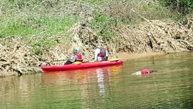 Sakarya Nehri'nde Boğulan Gencin Cesedi Bulundu