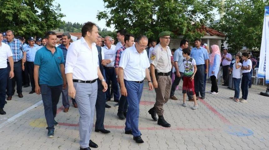 Selendi&rsquo;de Kiraz Festivali