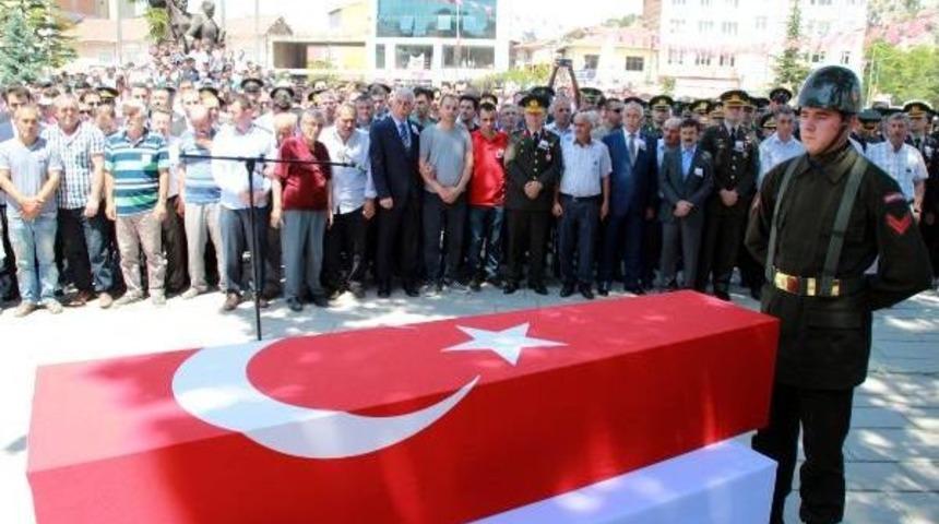 Şehit Astsubay Ağıl'ı 5 Bin Kişi Uğurladı