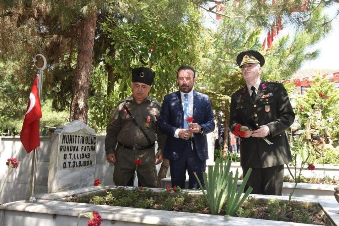 İzmit&rsquo;in 96&rsquo;ıncı Kurtuluş Yıld&ouml;n&uuml;m&uuml; Kutlandı