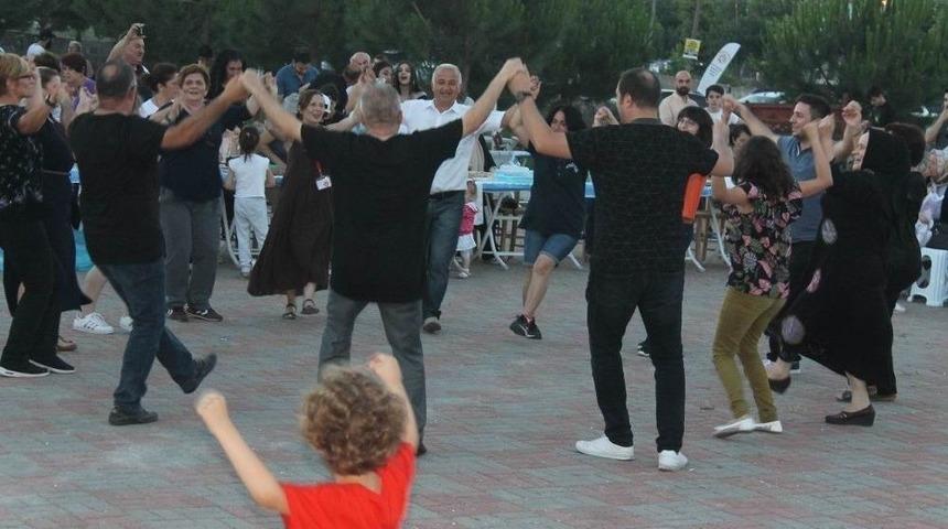 G&uuml;rc&uuml;ler, &rsquo;biz Bize&rsquo; Etkinliğinde Buluştu