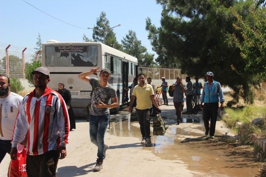 Bayramı &Uuml;lkelerinde Ge&ccedil;iren Suriyeliler T&uuml;rkiye&rsquo;ye D&ouml;nmeye Başladı