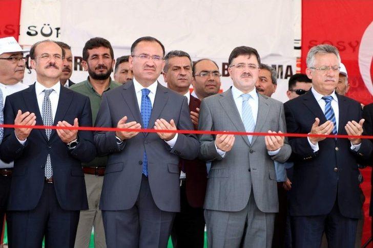 Bakan Bozdağ Çöp Kamyonunda Test Sürüşü Yaptı G5