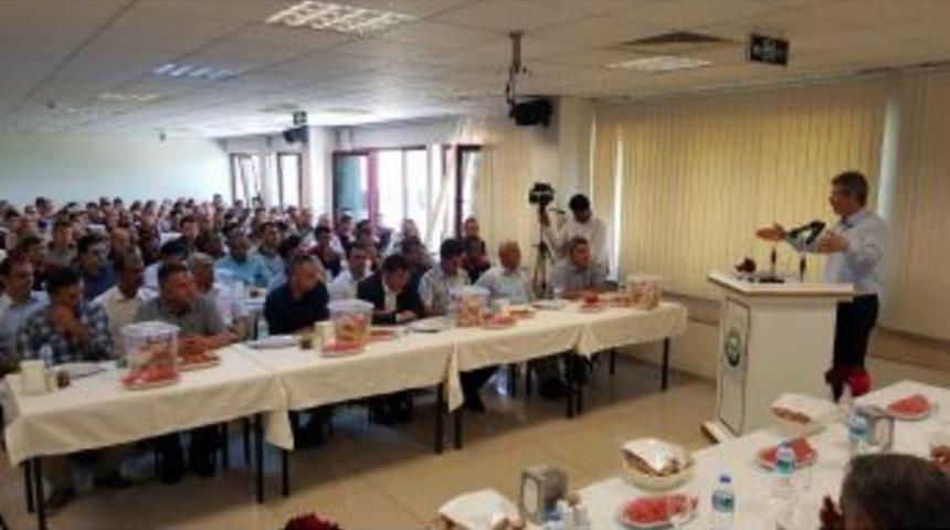 “şeker Sektöründeki Denetimsizlik Ve Kotaların Kalkması Sektörü Çökertir”