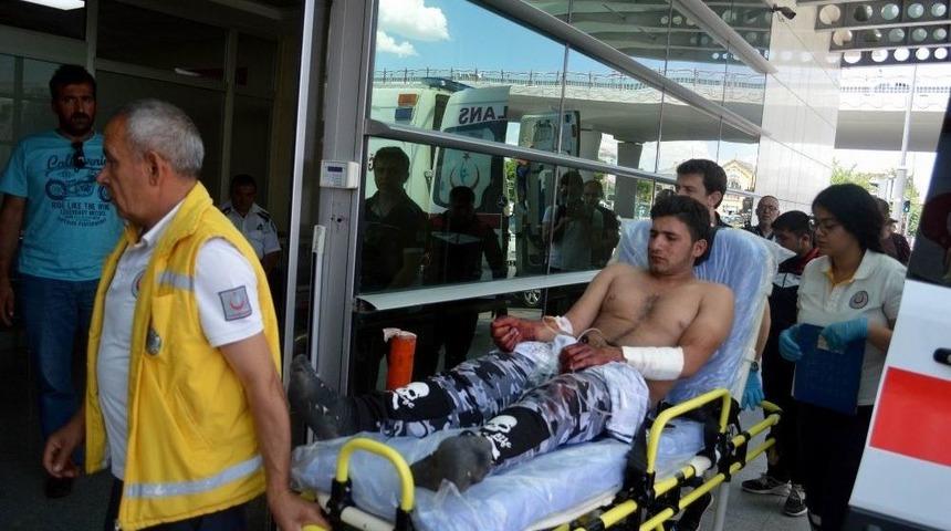 Suriyeli Kardeşlerin Motosiklet Kavgasında Kan Aktı