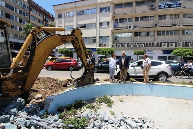 İskenderun’a Selçuklu Mimarisi Saat Kulesi