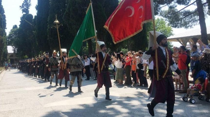 Topkapı Sarayı&rsquo;nda Baklava Alayı Heyecanı