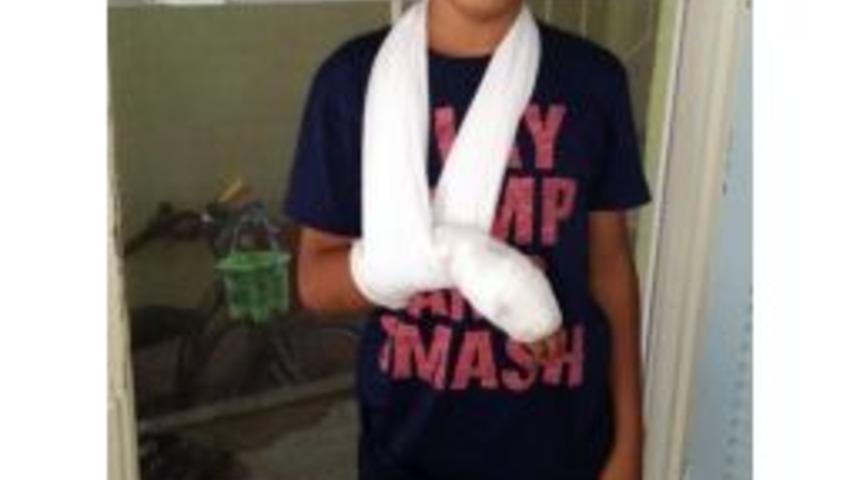 İzmir&rsquo;de Torpil Dehşeti: 4 &Ccedil;ocuk Yaralandı