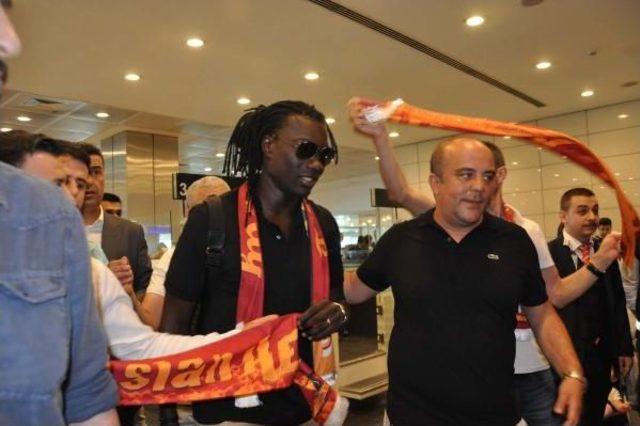 Gs'nin Gomis'i Geldi