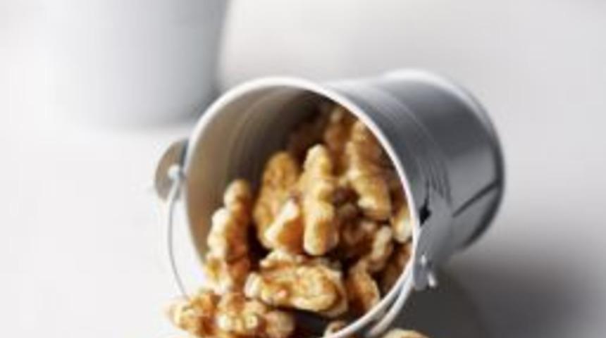 Ceviz, Somon Ve Kanola Yağı İştah Hormonlarını Olumlu Etkiliyor