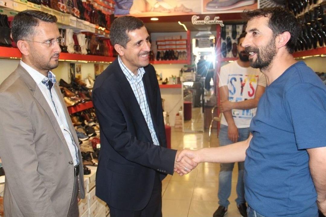 H&uuml;da Par&rsquo;dan Van Esnafına Bayram Ziyareti