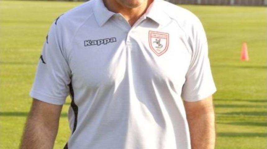 Samsunspor Teknik Direkt&ouml;r&uuml; Alpay &Ouml;zalan: Sahada Savaşan Takım Olacağız