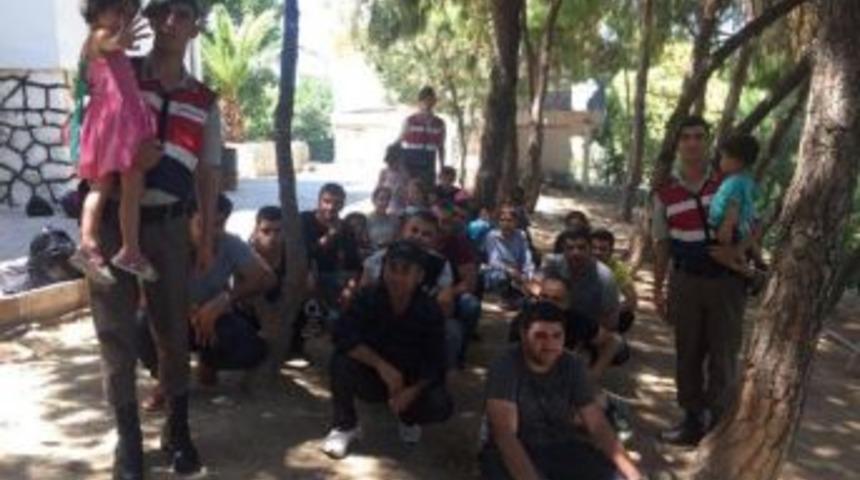 Urla'da 31 Ka&ccedil;ak Yakalandı