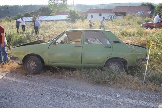 Düğün Konvoyunda Trafik Kazası: 4 Yaralı