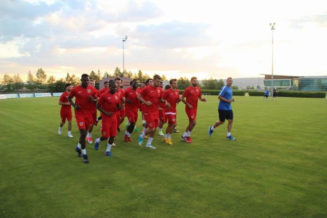 Kayserispor Sezonu A&ccedil;tı