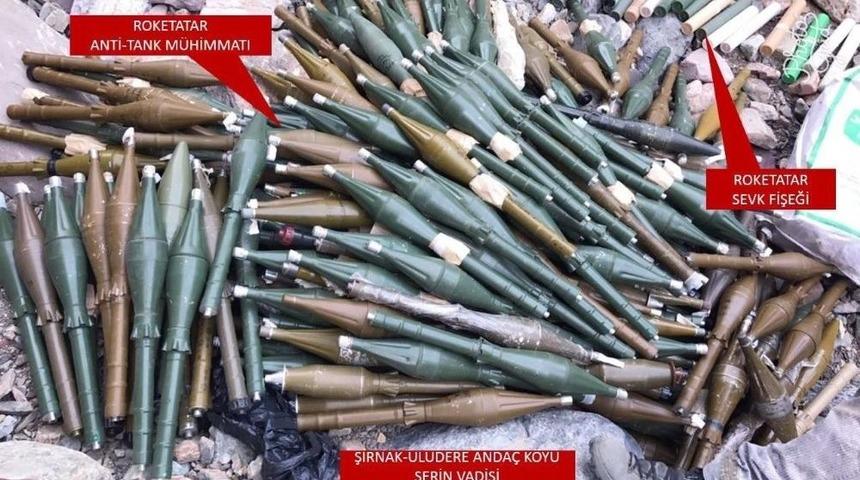 Uludere&rsquo;de Ter&ouml;r &Ouml;rg&uuml;t&uuml; Pkk&rsquo;nın G&ouml;m&uuml;l&uuml; M&uuml;himmatı Ele Ge&ccedil;irildi