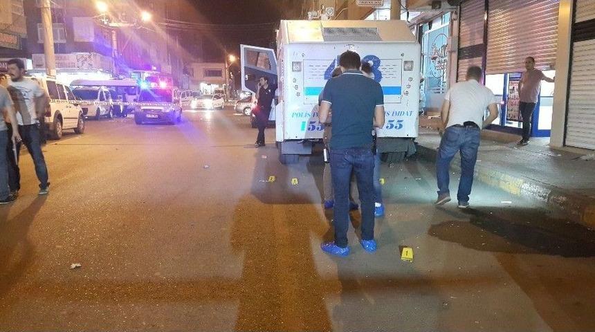 Diyarbakır&rsquo;da Toma&rsquo;ya Patlayıcılı Saldırı