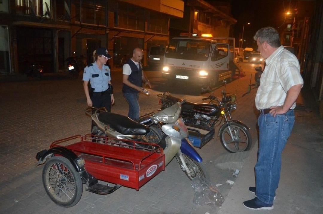 Kula&rsquo;da Emniyetten Motosiklet Uygulaması