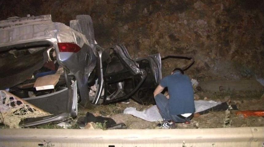 Başkent&rsquo;te Zincirleme Trafik Kazası: 3 &Ouml;l&uuml;, 4 Yaralı