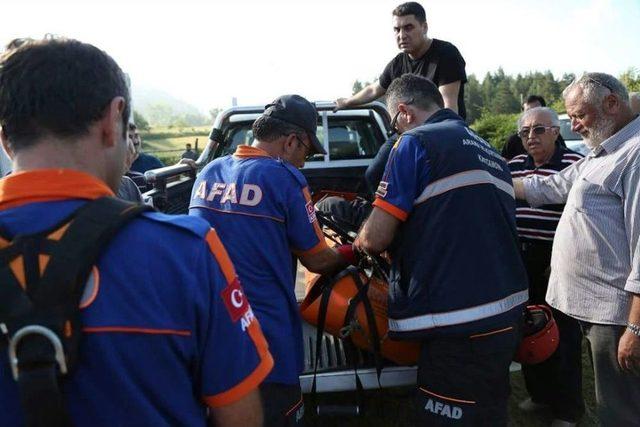 Çatalzeytin’de Arkadaşına Yardım Etmek İsterken Dereye Düşen Bir Kişi Hayatını Kaybetti