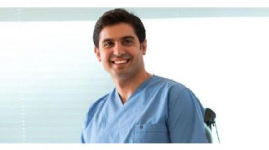 &Uuml;nl&uuml;lerin Yerini Sosyal Medya Aldı