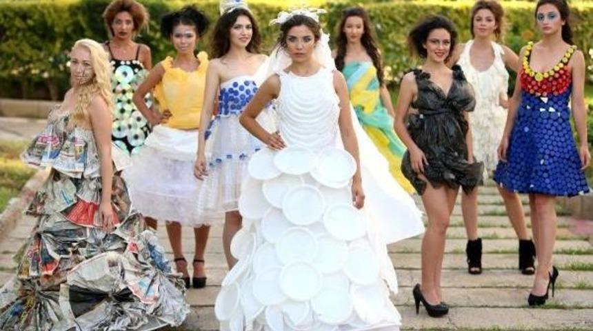 &Ccedil;&ouml;pten Elbiseler T&uuml;rkiye'ye A&ccedil;ılıyor