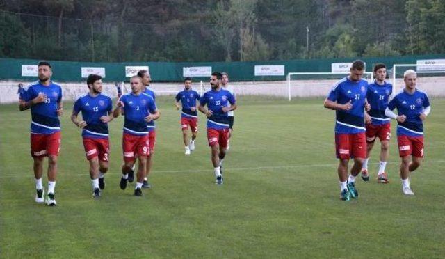 Kardemir Karabükspor'da Kamp Öncesi Ilk Antrenman