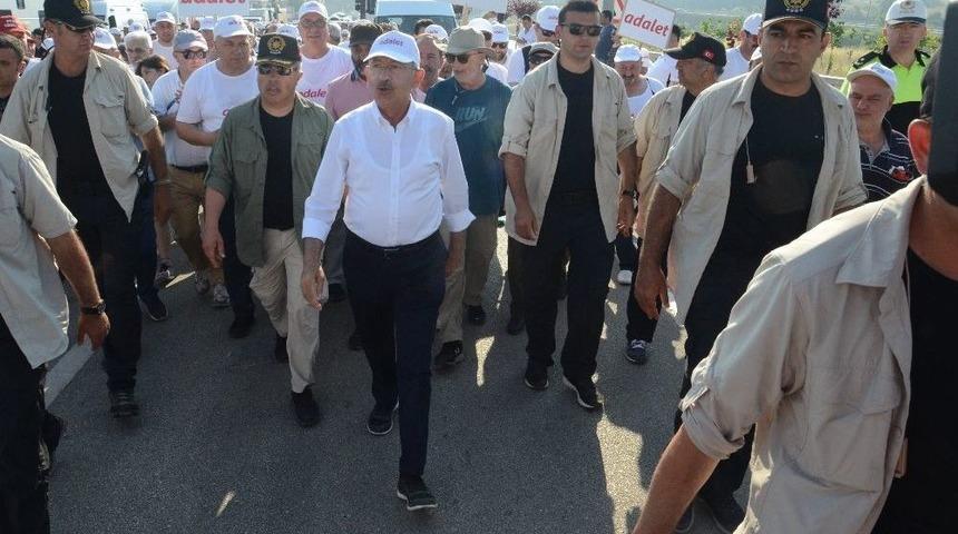 Chp Heyeti, 15. G&uuml;n&uuml;n İlk Mola Yerine Ulaştı