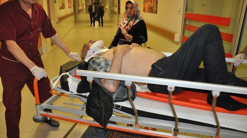 Kamyonetin Çarptığı Bisiklet Sürücüsü Yaşlı Adam Öldü