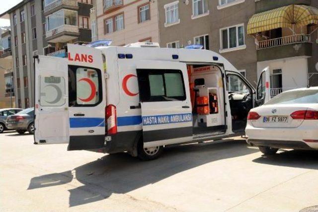 Ambulanstan Gelen Patlama Sesi Polisi Alarma Geçirdi