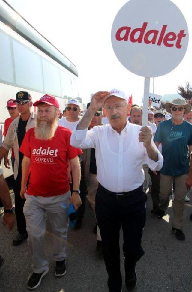 Kılıçdaroğlu: Terörün Olmadığı, Adaletin Egemen Olduğu Bir Ülke Inşa Etmek Istiyoruz