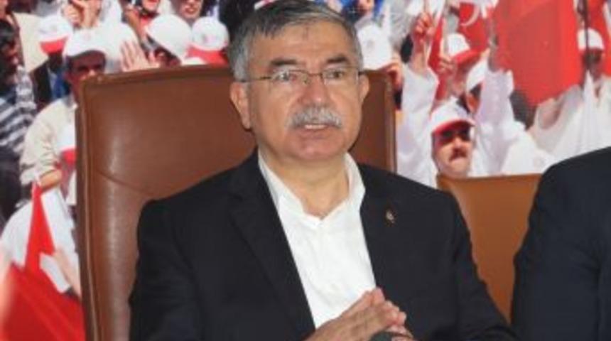 Bakan Yılmaz: "s&ouml;zleşmeli &Ouml;ğretmen Uygulamamız Devam Edecektir"