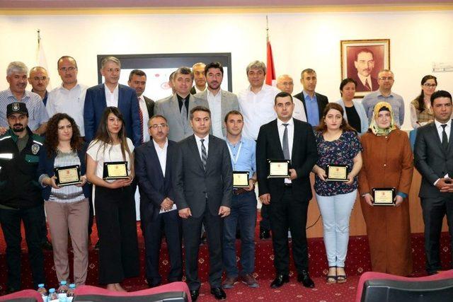 Yozgat’ta Madde Bağımlılığı İle Mücadele Edenlere Plaket Verildi