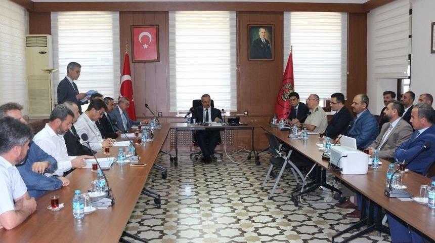 Konya&rsquo;da Uyuşturucuyla M&uuml;cadele Eden Kurumlara Teşekk&uuml;r Belgesi