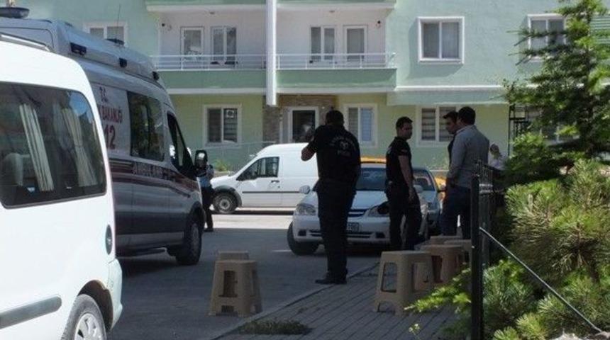 Polis Memuru Evinde &Ouml;l&uuml; Bulundu