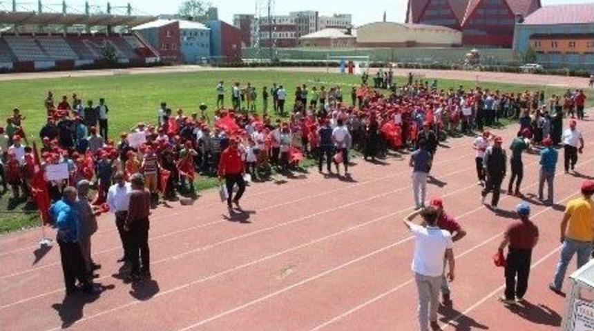 Ağrı&rsquo;da Yaz Spor Okulları A&ccedil;ılış T&ouml;reni Ger&ccedil;ekleştirildi