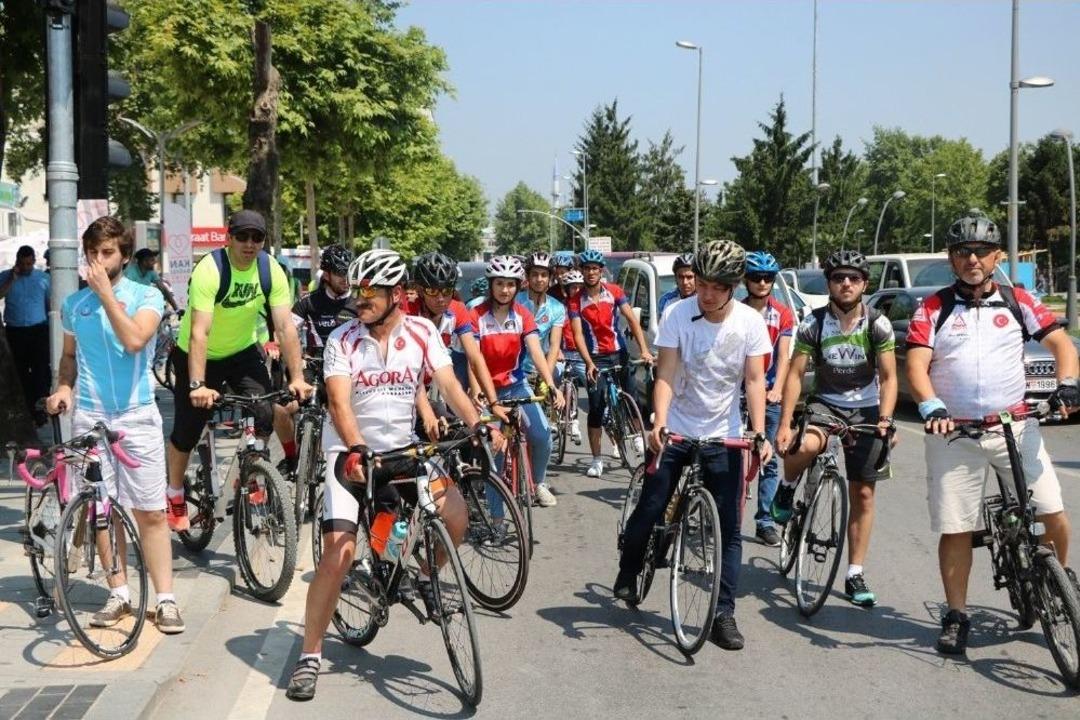 Sakarya&rsquo;da &lsquo;uyuşturucuya Karşı Pedal &Ccedil;evirdiler&rsquo;