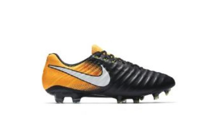 Nıke Tıempo Legend 7'yi Tanıttı