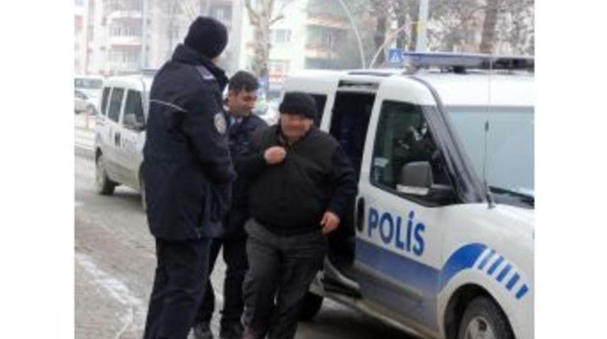 &Ouml;ğrencilerini Taciz Eden M&uuml;d&uuml;re 96 Yıl 10 Ay Hapis Cezası