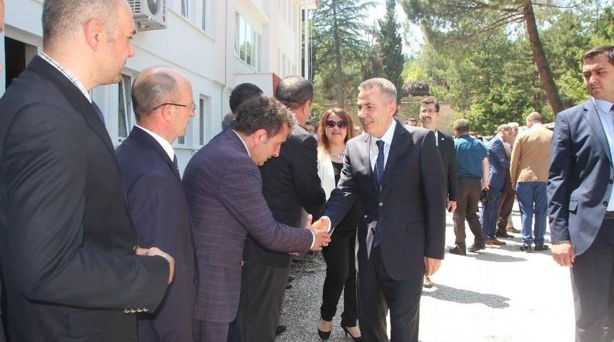 Vali Elban Bilecik&rsquo;e Veda Ederek Yeni G&ouml;revi İ&ccedil;in Ağrı&rsquo;ya Yola &Ccedil;ıktı