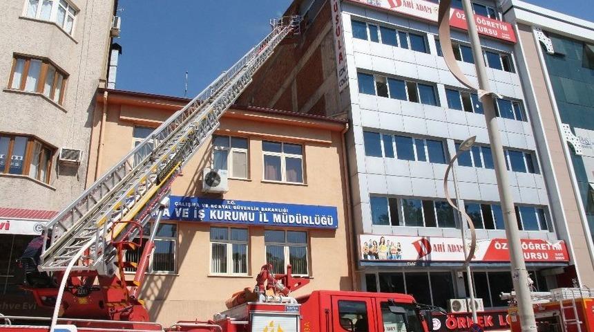 Elazığ&rsquo;da Yangın Paniği