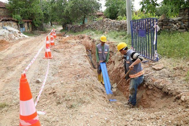 Üçkuyular’ın İçme Suyu Sorunu Gideriliyor