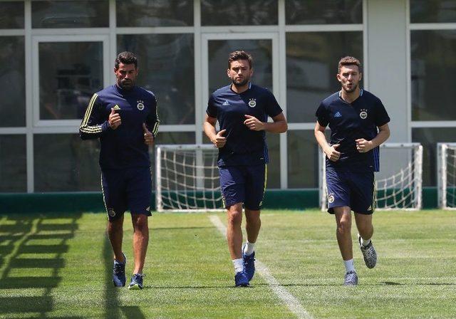 Fenerbahçe’de Hazırlıklar Sürüyor