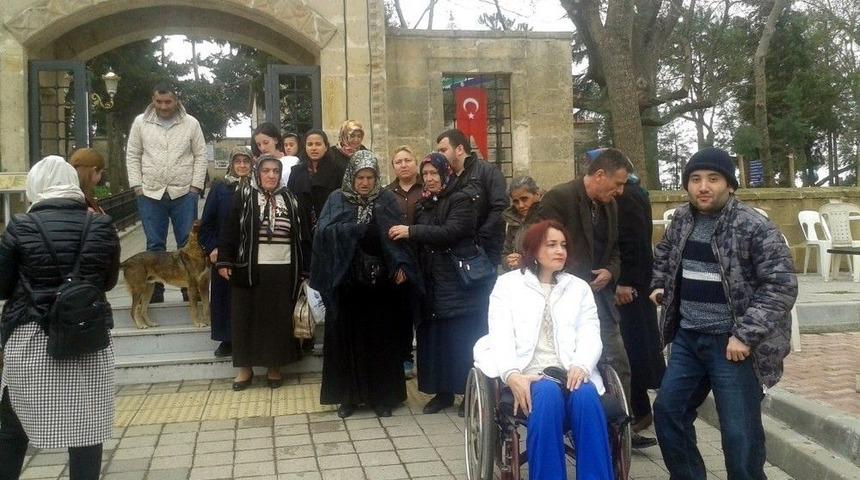 Ey&uuml;p&rsquo;te Engeller Aşılıyor