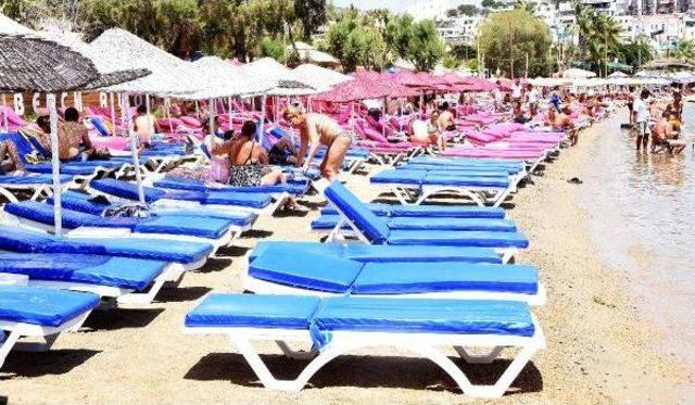 Bodrum Kavruldu, Plajlar Bile Boşaldı