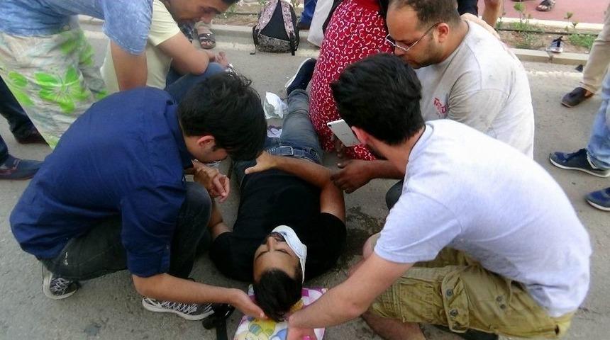 Otomobil İle Motosiklet &Ccedil;arpıştı: 2 Yaralı