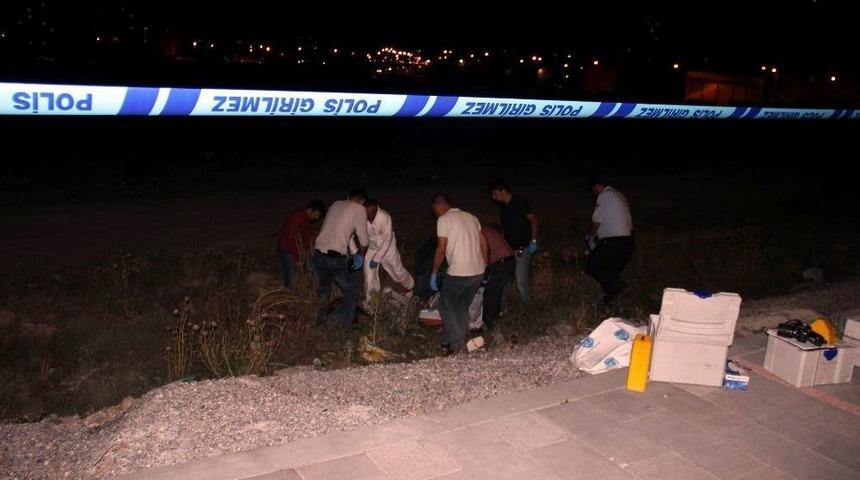 Ağabeyini Pompalı T&uuml;fekle &Ouml;ld&uuml;rd&uuml;